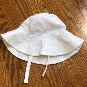 Cat & Jack white sun hat